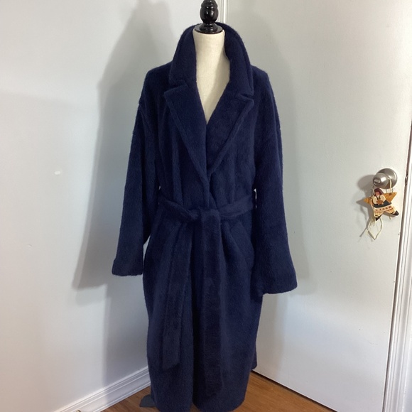 NWOT ISAAC MIZRAHI LIVE WOMAN  PLUS 2X LONG NAVY COAT NOTCH COLLAR - Picture 4 of 13